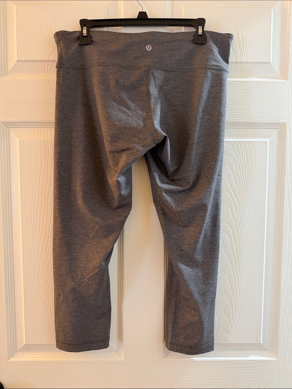 lululemon athletica Gray Cropped Performance Leggings only worn once